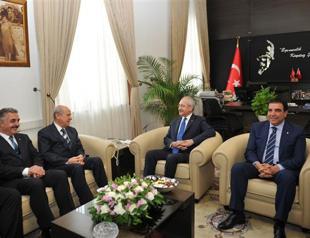 Two opposition parties continue consultations on presidential elections