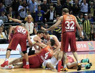 Galatasaray to boycott decisive game of basketball finals series against arch-foes Fenerbahçe