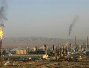 Iraq forces regain control of main refinery: officials