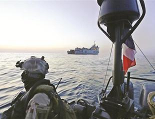 NATO extends Somali counter-piracy mission to 2016