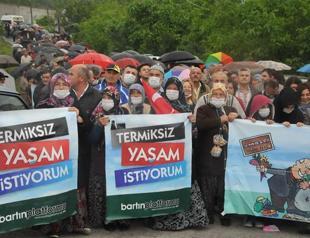 Black Sea port city residents protest new coal plant project by land and sea