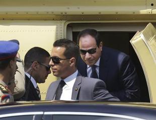 Former army chief Sisi sworn in as Egypts president