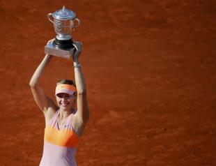 Queen of endurance Sharapova wins it in three ... hours