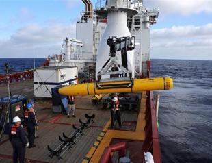 MH370 families launch hunt to find ‘whistleblower’