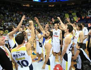 Galatarasay boycotts final game, Fenerbahçe clinches basketball league title