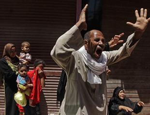 Egypt court confirms mass Islamist death sentences