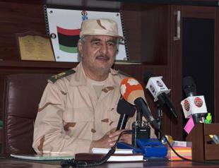 Renegade general urges Turks, Qataris to leave east Libya