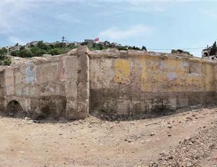 Demolitions reveal ancient Roman theater in Aegean town