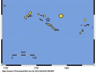 Alaska town evacuates after quake tsunami warning