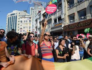 Iranian LGBTs hold panel in Istanbul as a part of pride week