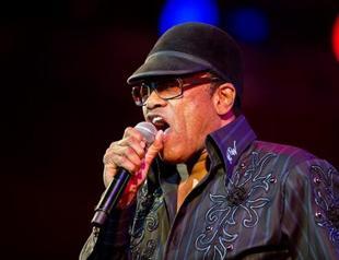 Bobby Womack, singer with brave 2nd act, dies