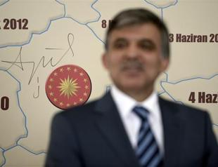 President Gül announces he will not run for second term in August elections