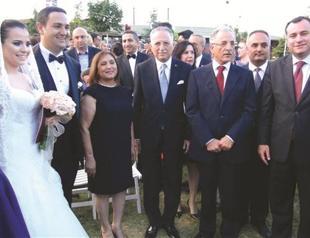CHP: İhsanoğlu can win if everyone votes in polls