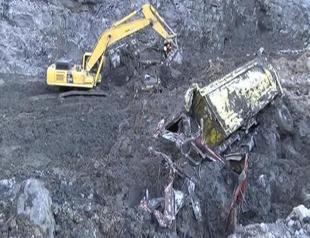 Two workers killed in landslide at stone quarry
