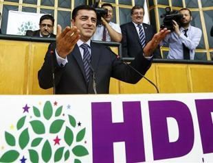 Kurdish problem-focused HDP announces co-chair Demirtaş as presidential candidate