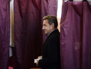 Former French President Sarkozy detained for questioning in French graft probe