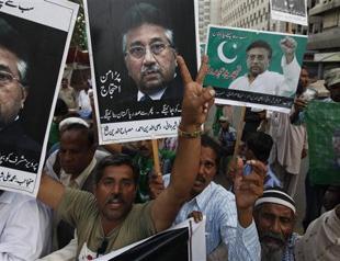 Pakistan court orders Musharraf to appear in murder case