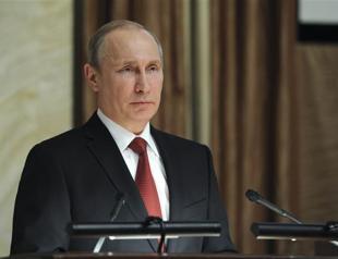 Putin orders crackdown on NGOs after Ukraine