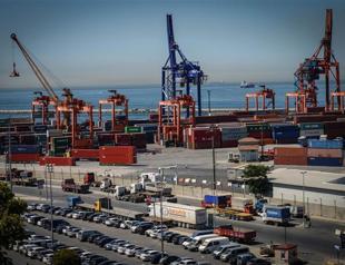 Exports keep Turkish industry firm in February: Official data