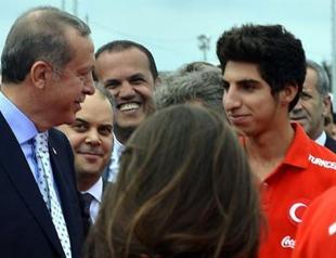 Turkish PM Erdoğan’s rebuke convinces footballer to remove his tattoos