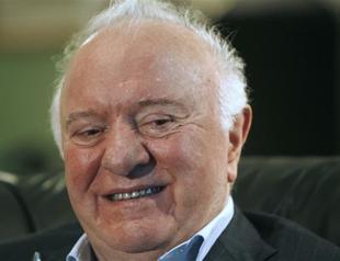 Former Soviet foreign minister and Georgian president Shevardnadze dies