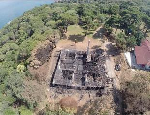 Cause of fire that destroyed Ottoman mansion on Bosphorus remains unknown
