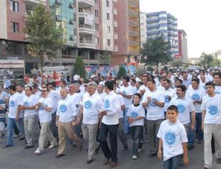 Turks smoking less, survey shows