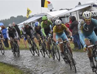 Froome out, Nibali in command after Tour mayhem