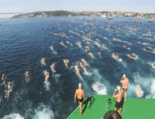 Swimmers to jump in Bosphorus for Cross-Continental Race