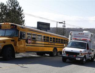 20 hurt in mass stabbing at US high school