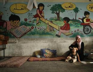Gazans flee homes as Israel harshens campaign