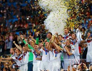 Goetze eclipses Messi as Germany win World Cup in extra time