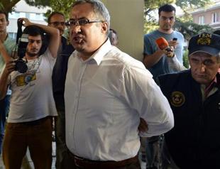 67 police officers detained in ‘parallel state’ probe in Turkey