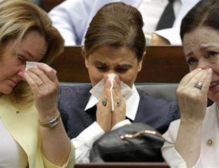 IN PHOTOS: PM Erdoğan’s ‘final group speech’ moves deputies to tears