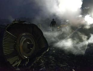 Ukraine says pro-Russia rebels shoot down two fighter jets