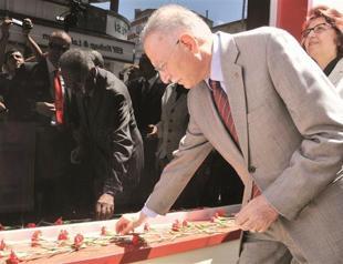 Turkish President Gül to vote for İhsanoğlu instead of Erdoğan, main opposition leader claims