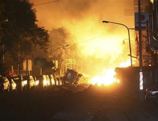 Gas blasts kill 24, injure 271 in Taiwan