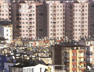 Using loans to buy dwellings drops by third on high interest