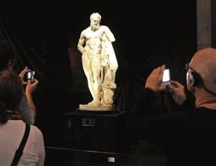 Weary Heracles popular in its home after repatriation