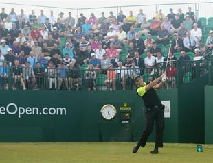 All eyes on Woods as Open starts