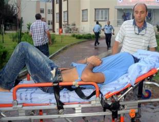Man shot while attempting to pull down flag in Antalya