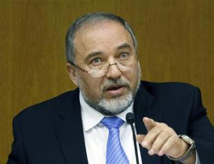 I never take Lieberman seriously, FM Davutoğlu says over claims Turkey sabotaged Gaza cease-fire