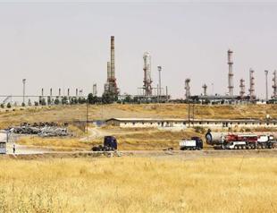 Iraqi Kurds begin oil pumping from Kirkuk