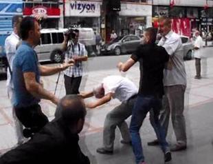 VIDEO: Oppositions presidential campaigns face attacks