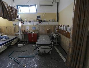 Israel missile hits compound housing Gazas largest hospital