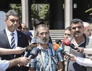 Family members of Mosul hostages file complaint against Turkish PM, foreign minister