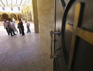 Islamic State militants offensive sparks mass Christian exodus