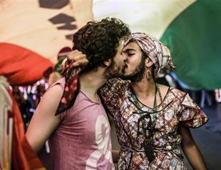 LGBT associations announce support for HDP candidate Demirtaş