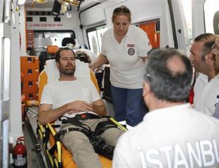 Injured New York Times reporter brought to Turkey after helicopter crash in Iraq