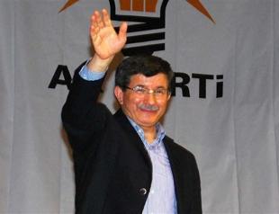 Turkish FM Davutoğlu to pay consecutive visits to Baku, Moscow